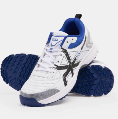 Tyka Stunner 160 Cricket Rubber Studs Shoes