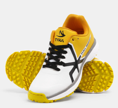 Tyka Pitch Cricket Rubber Studs Shoes